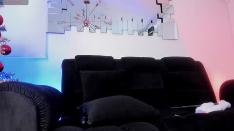  Zayda  online show from 12-24-24, 09:22