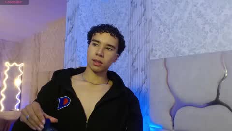 zayn_tay online show from 02-05-26, 03:11