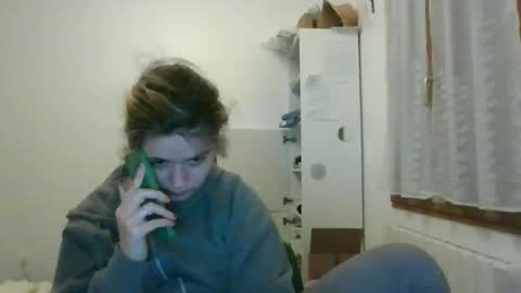 Snapshot of zazbella chatting on 02-12-26, 09:32 zazbella online show from 02-12-26, 09:32