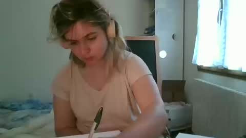 Snapshot of zazbella chatting on 03-11-26, 08:42 zazbella online show from 03-11-26, 08:42