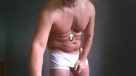 Snapshot of zboy58 chatting on 10-26-25, 09:15 zboy58 online show from 10-26-25, 09:15