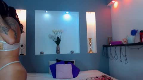 Karolyne online show from 03-19-26, 03:16