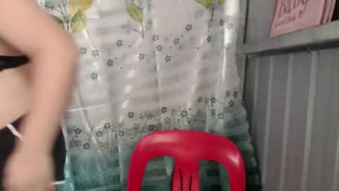 Snapshot of zeeel_x chatting on 04-12-26, 04:39 Zeeel online show from 04-12-26, 04:39