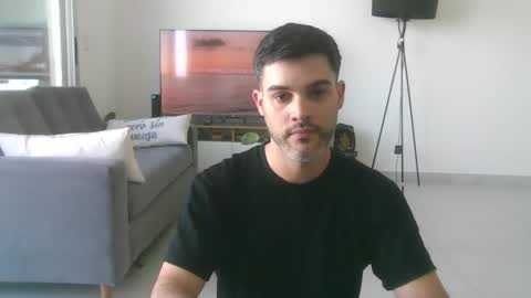 Snapshot of zehfren chatting on 02-08-26, 06:44 Zehfren online show from 02-08-26, 06:44