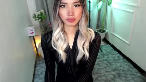 zelainalovetocum online show from 01-31-25, 08:01