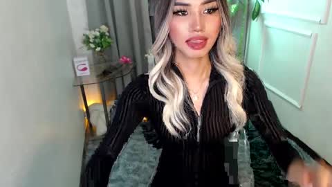 zelainalovetocum online show from 02-07-25, 05:31