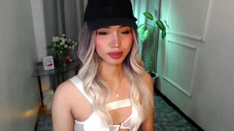 zelainalovetocum online show from 02-26-25, 09:05