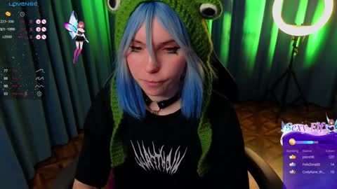 Snapshot of zelda_1 chatting on 01-29-25, 03:22 Zelda online show from 01-29-25, 03:22