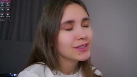 Emilia online show from 01-09-26, 01:08