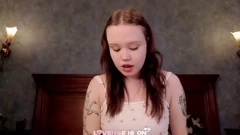 Emilia online show from 06-20-26, 02:03