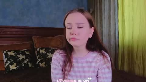 Emilia online show from 07-21-26, 01:30