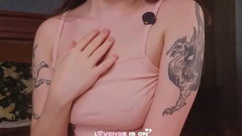 Emilia online show from 07-31-26, 01:38