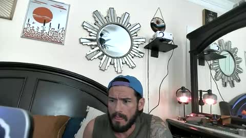 Snapshot of zen_dick_pics chatting on 06-22-26, 07:11 Jesse online show from 06-22-26, 07:11