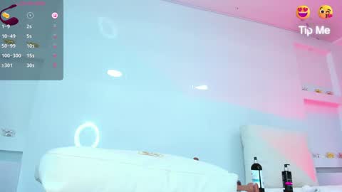 Zenda Evans online show from 12-28-24, 07:33