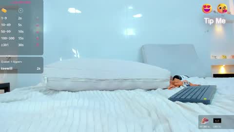 Zenda Evans online show from 03-06-25, 09:58