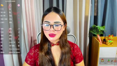 Zendaya online show from 12-20-24, 01:47