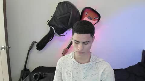 zenzhu online show from 12-24-24, 02:22