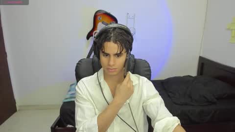 zenzhu online show from 11-15-25, 09:00