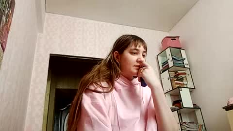 Snapshot of zeniabrossoit chatting on 05-19-26, 09:37 zeniabrossoit online show from 05-19-26, 09:37