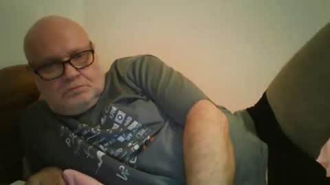 Snapshot of zentaurus59 chatting on 10-05-25, 05:22 zentaurus59 online show from 10-05-25, 05:22