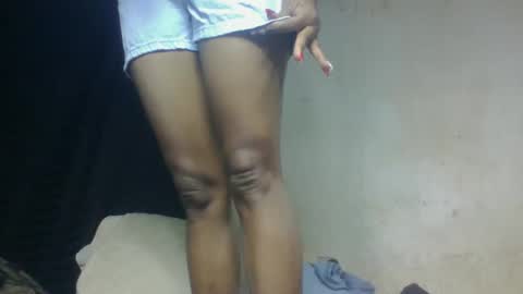 zeolineess online show from 10-14-25, 04:19