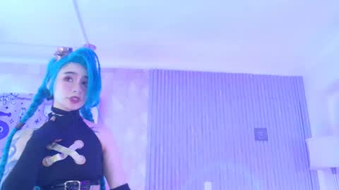    online show from 11-23-25, 03:34