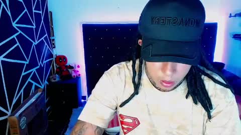 zero_x9 online show from 03-26-26, 08:58