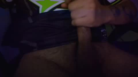 zerotwo5 online show from 01-18-26, 01:53