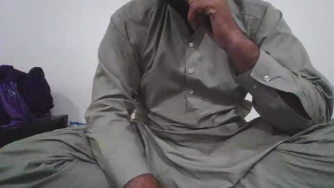 Snapshot of zes6363 chatting on 10-08-25, 03:31 zes6363 online show from 10-08-25, 03:31