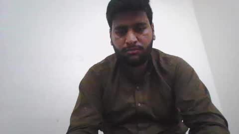 Snapshot of zes6363 chatting on 10-30-25, 05:24 zes6363 online show from 10-30-25, 05:24