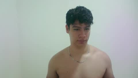 zeus_183 online show from 03-02-26, 03:41