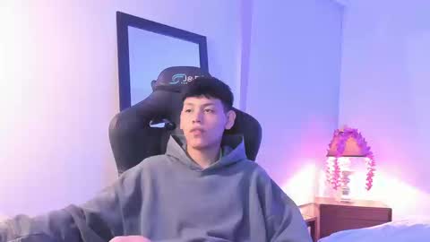 zeus_blaze online show from 09-10-25, 03:45