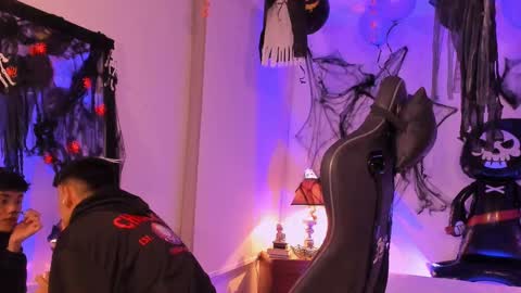 zeus_blaze online show from 10-07-25, 07:49