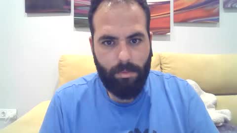 Snapshot of zeusateneo chatting on 10-31-25, 10:00 Zeus online show from 10-31-25, 10:00