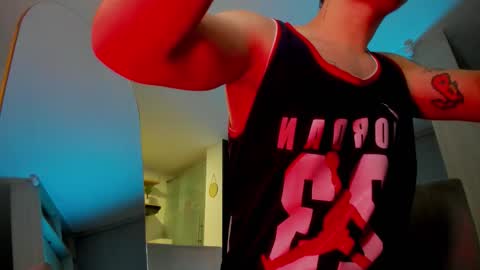 zeus online show from 10-21-25, 01:06