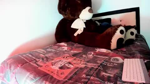 zeus online show from 11-24-25, 11:26