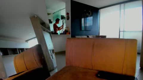 zeus online show from 11-30-25, 07:51