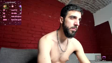 Snapshot of zeyn_edwards chatting on 03-21-26, 12:10 ZEYN online show from 03-21-26, 12:10