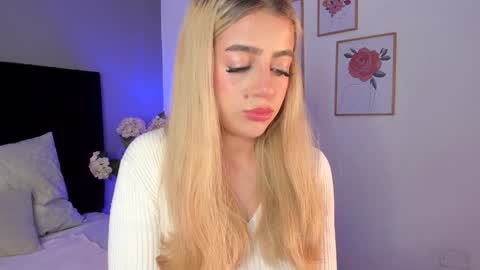 Zhavia  online show from 02-08-25, 09:46