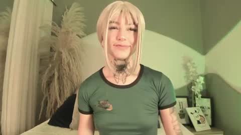 zhally_dee online show from 06-19-26, 11:58