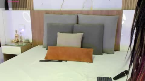 Zhara online show from 01-12-26, 03:28