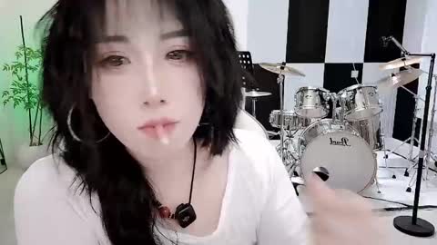 zhen online show from 09-25-25, 05:27