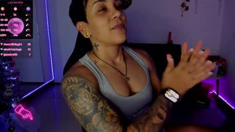 Snapshot of zhoestrong chatting on 01-03-25, 11:23 zhoestrong online show from 01-03-25, 11:23