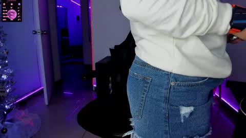 Snapshot of zhoestrong chatting on 01-07-25, 01:49 zhoestrong online show from 01-07-25, 01:49