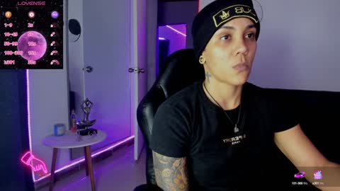 Snapshot of zhoestrong chatting on 01-13-25, 08:58 zhoestrong online show from 01-13-25, 08:58