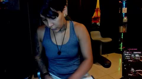 Snapshot of zhoestrong chatting on 10-09-25, 02:09 zhoestrong online show from 10-09-25, 02:09