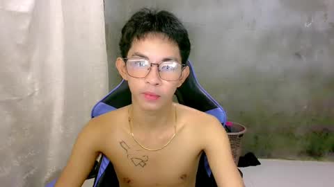 zian_smithx online show from 05-08-26, 11:59