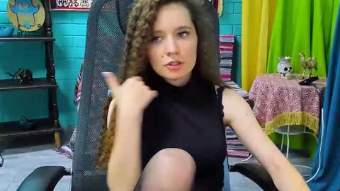 zianichols online show from 02-24-25, 08:36