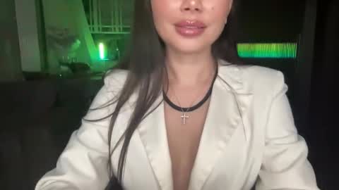 Snapshot of zidya06 chatting on 12-05-25, 06:37 Nensi online show from 12-05-25, 06:37