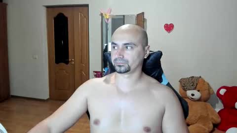 Ziesh online show from 09-26-25, 08:24